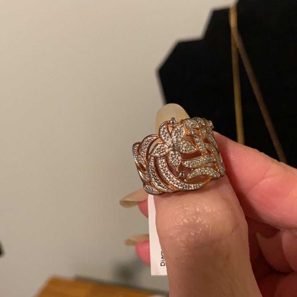 DIAMOND ACCENT RING - Picture 8 of 8